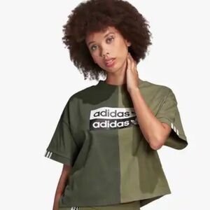 Adidas Color Block Cropped‎ Tee Size Small Oversized